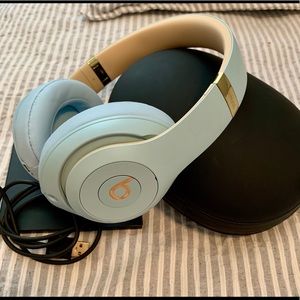 Beats Studio3 Wireless